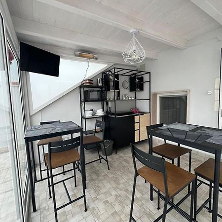 Giufra Hotel Bari Bagian luar foto