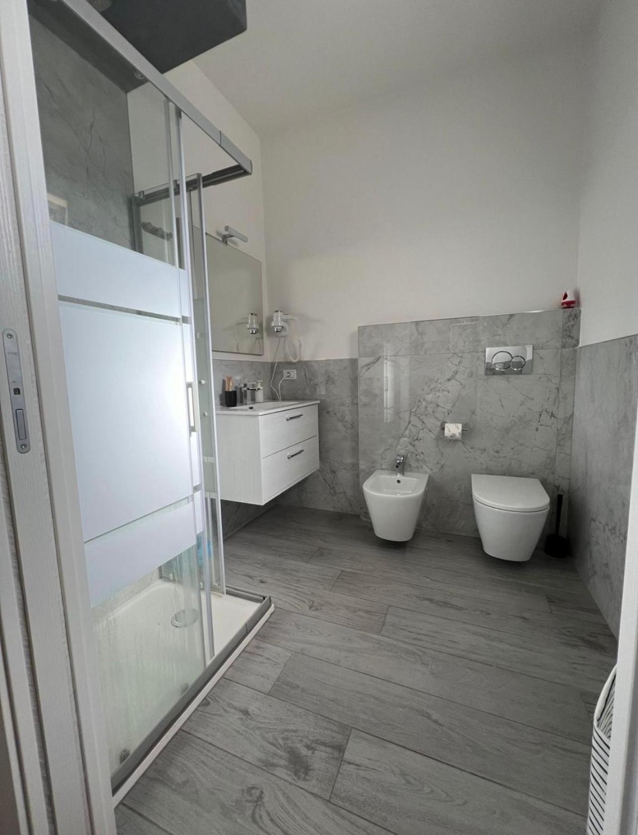 Giufra Hotel Bari Ruang foto